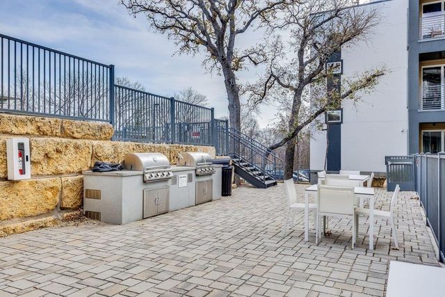 4801 Springdale RD 2107, Austin, TX 78723