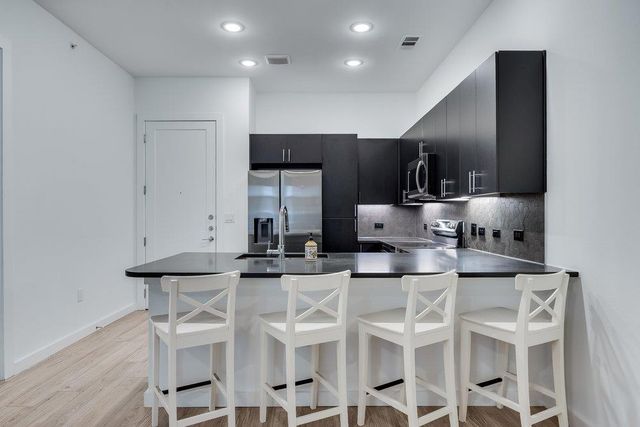 4801 Springdale RD 2107, Austin, TX 78723