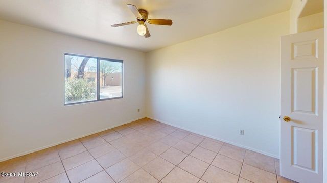 5534 S Gainsborough Road, Tucson, AZ 85746
