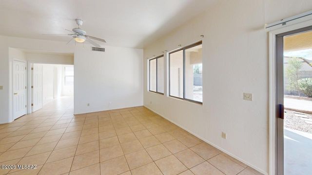 5534 S Gainsborough Road, Tucson, AZ 85746