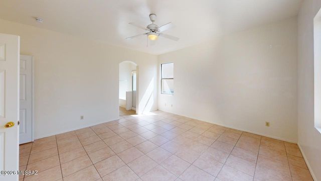 5534 S Gainsborough Road, Tucson, AZ 85746