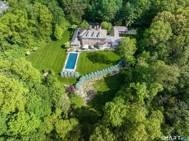 111 Parish Lane, New Canaan, CT 06840