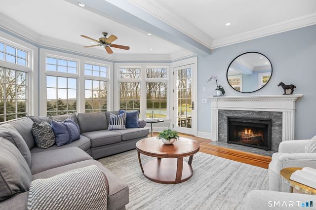 111 Parish Lane, New Canaan, CT 06840