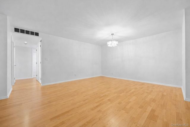 140 Field Point Road 2, Greenwich, CT 06830