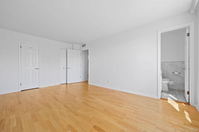 140 Field Point Road 2, Greenwich, CT 06830