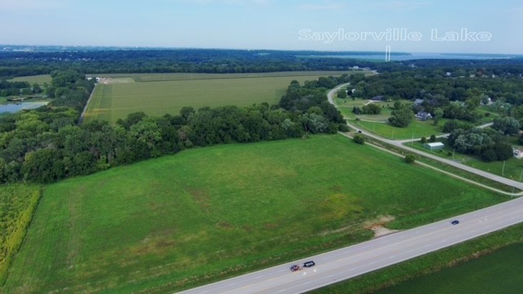 7030 NW Fisher Lane, Des Moines, IA 50313