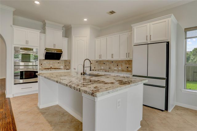 3002 Currant Drive, Manvel, TX 77578