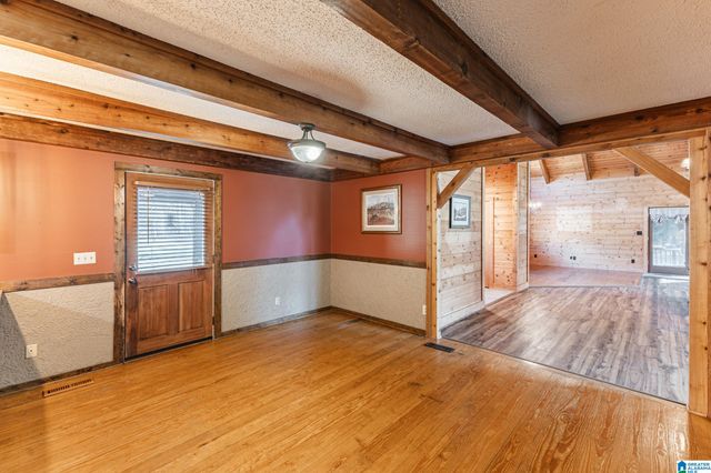 7046 WOLF CREEK ROAD, Pell City, AL 35125