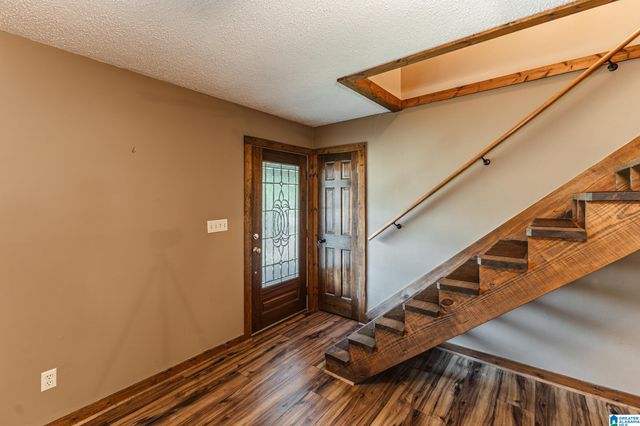 7046 WOLF CREEK ROAD, Pell City, AL 35125