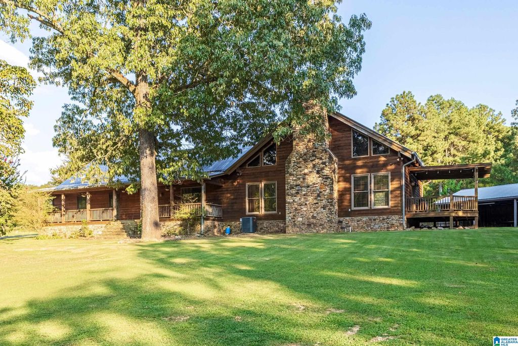 7046 WOLF CREEK ROAD, Pell City, AL 35125