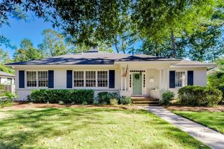 5114 Abercorn Street, Savannah, GA 31405