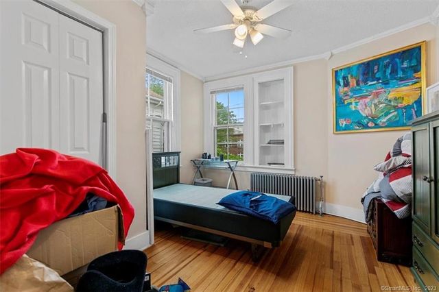 300 Humphrey Street 2, New Haven, CT 06511