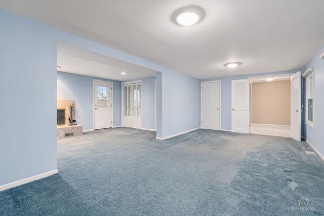 1340 E Rosita Drive, Palatine, IL 60074