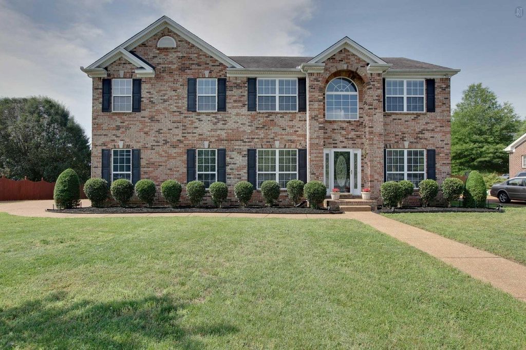 1735 Liberty Pike, Franklin, TN 37067