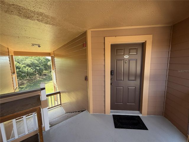 498 N PIN OAK PLACE 306, Longwood, FL 32779