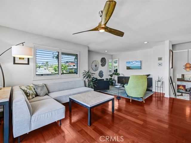 1351 Forest Avenue, Carlsbad, CA 92008