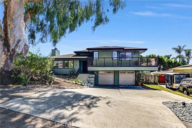 1351 Forest Avenue, Carlsbad, CA 92008