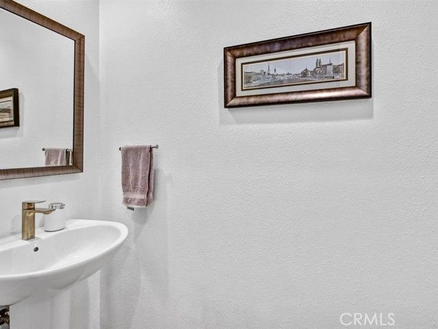 1351 Forest Avenue, Carlsbad, CA 92008