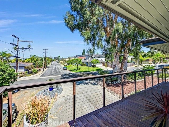 1351 Forest Avenue, Carlsbad, CA 92008