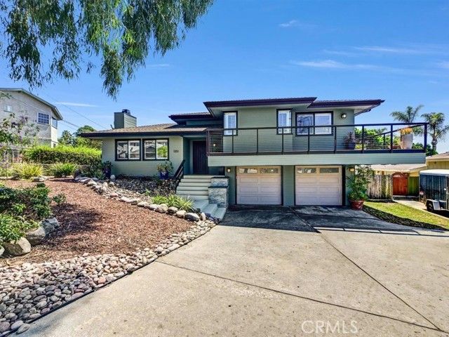 1351 Forest Avenue, Carlsbad, CA 92008