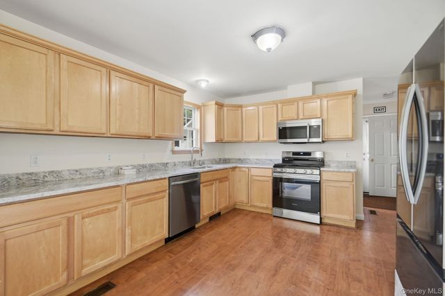 37 N Cedar Street, Beacon, NY 12508