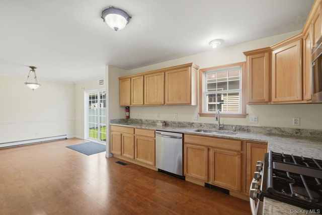 37 N Cedar Street, Beacon, NY 12508