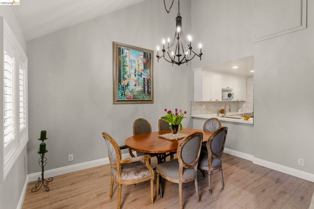 57 Mozden Ln, Pleasant Hill, CA 94523