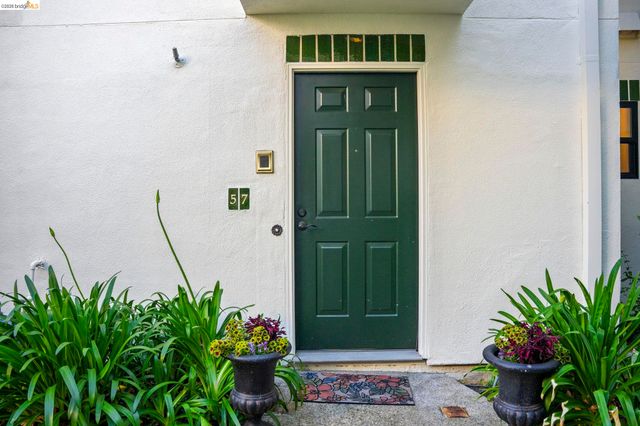 57 Mozden Ln, Pleasant Hill, CA 94523