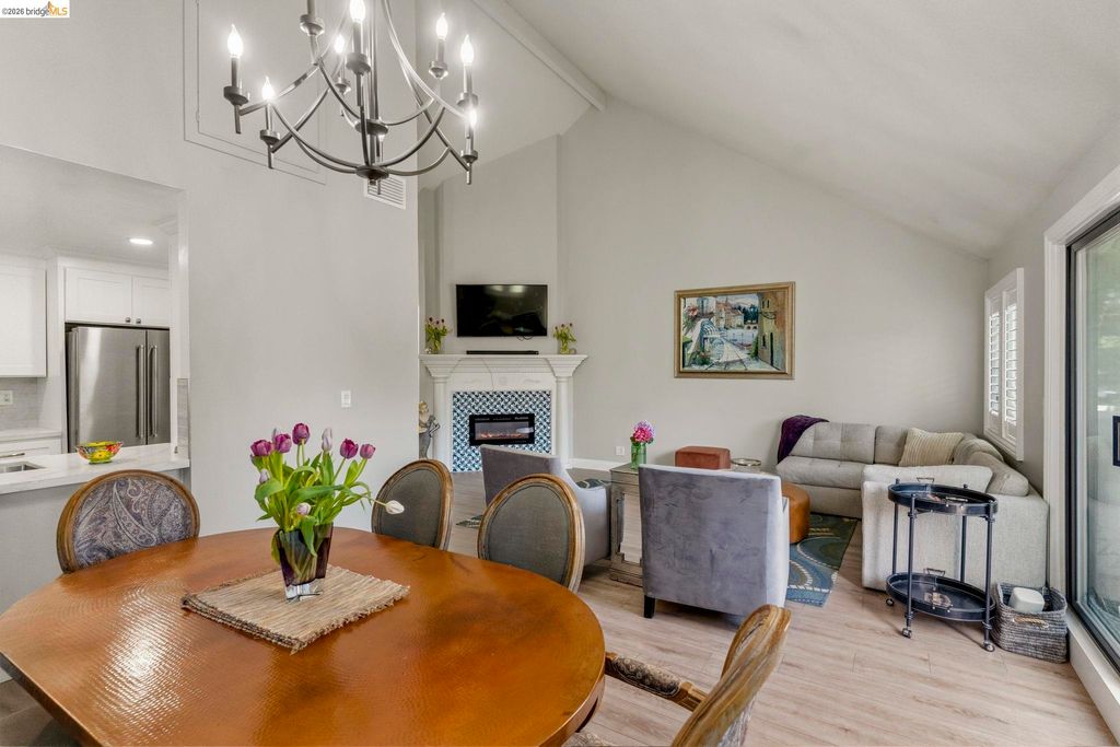57 Mozden Ln, Pleasant Hill, CA 94523
