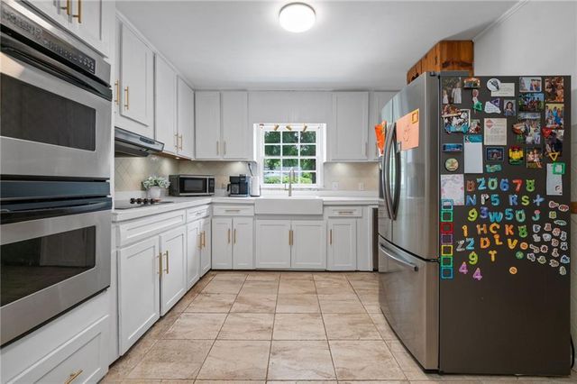 101 Overhill Road, Mobile, AL 36608