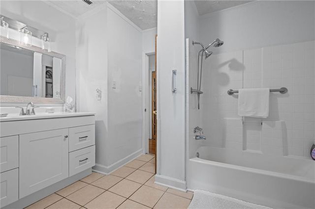 101 Overhill Road, Mobile, AL 36608