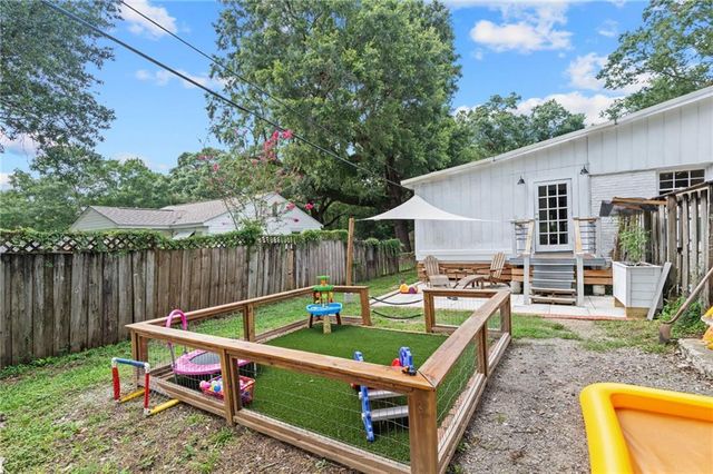 101 Overhill Road, Mobile, AL 36608