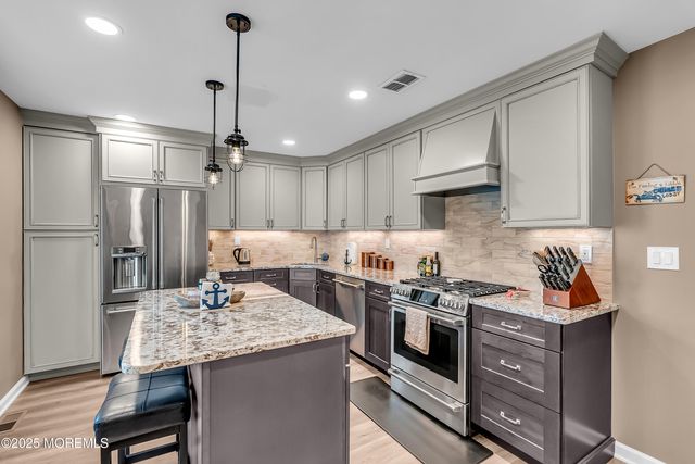 303 Spinnaker Way, Neptune Township, NJ 07753