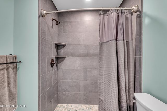 303 Spinnaker Way, Neptune Township, NJ 07753