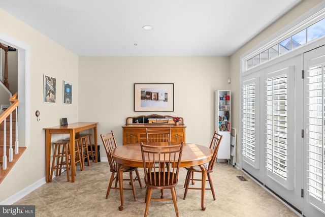 5274 POCOSIN LN, Alexandria, VA 22304
