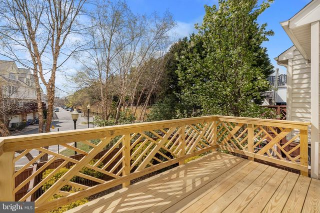 5274 POCOSIN LN, Alexandria, VA 22304