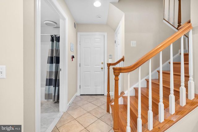 5274 POCOSIN LN, Alexandria, VA 22304