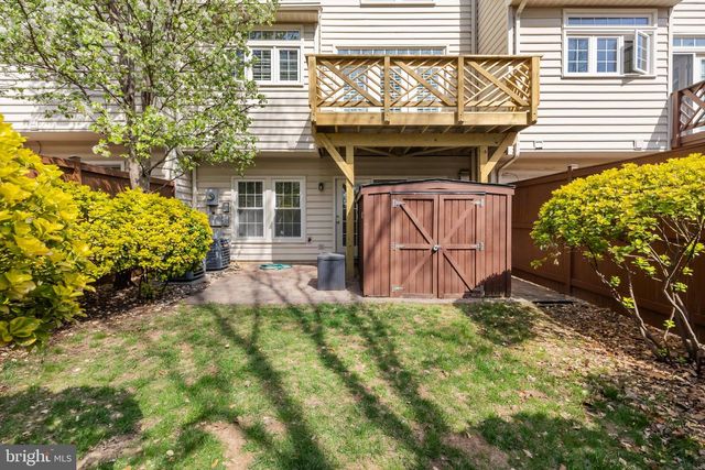 5274 POCOSIN LN, Alexandria, VA 22304