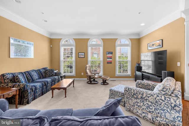 5274 POCOSIN LN, Alexandria, VA 22304