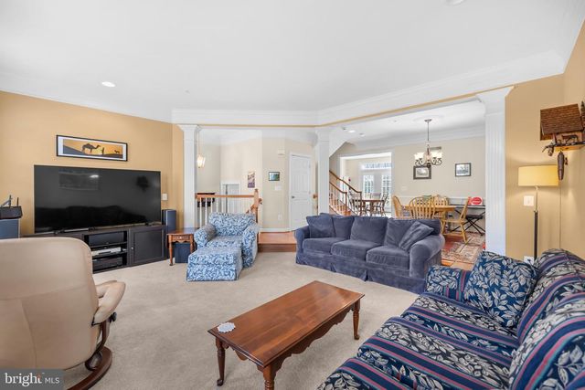 5274 POCOSIN LN, Alexandria, VA 22304