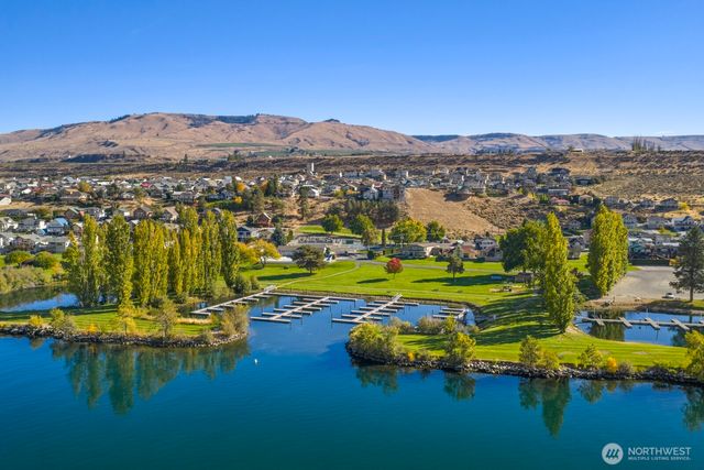 585 Entiat Place, Orondo, WA 98843