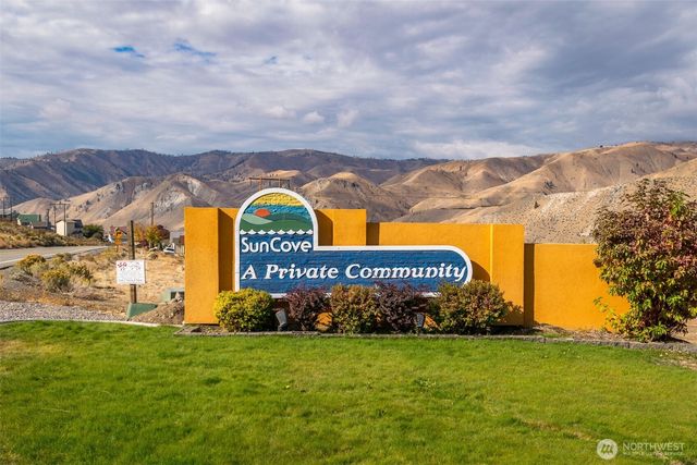 585 Entiat Place, Orondo, WA 98843