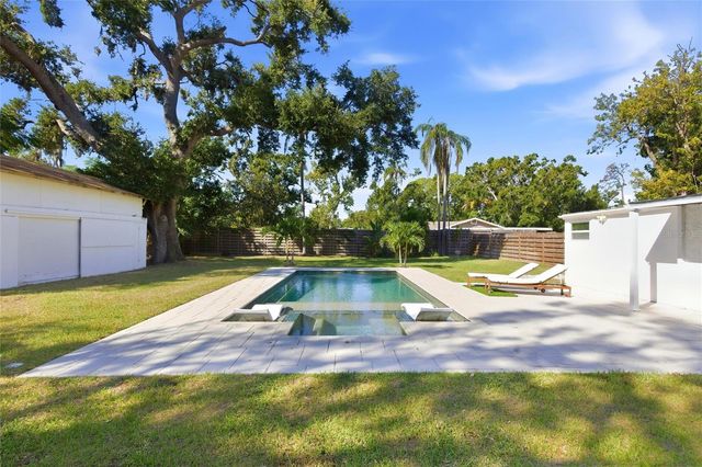 2826 MARLETTE STREET, Sarasota, FL 34231