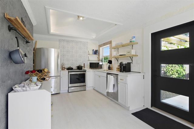 2826 MARLETTE STREET, Sarasota, FL 34231