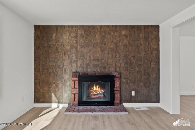 1605 Dolina Circle, Anchorage, AK 99508