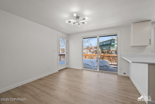 1605 Dolina Circle, Anchorage, AK 99508