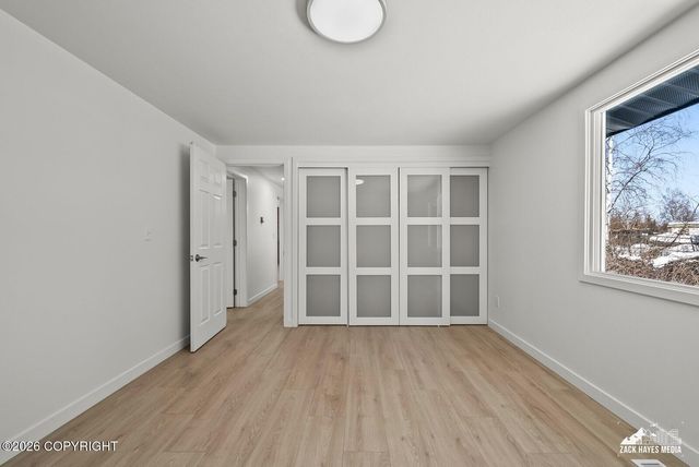 1605 Dolina Circle, Anchorage, AK 99508