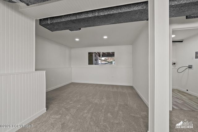 1605 Dolina Circle, Anchorage, AK 99508