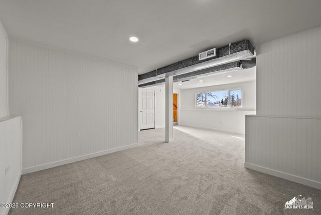 1605 Dolina Circle, Anchorage, AK 99508