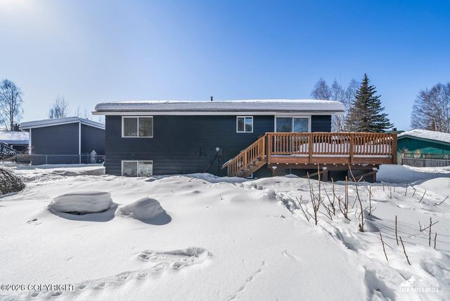 1605 Dolina Circle, Anchorage, AK 99508